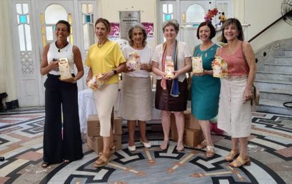 DOAÇÃO DE OVOS DE PÁSCOA PARA O FUNDO DE SOLIDARIEDADE DE SANTOS