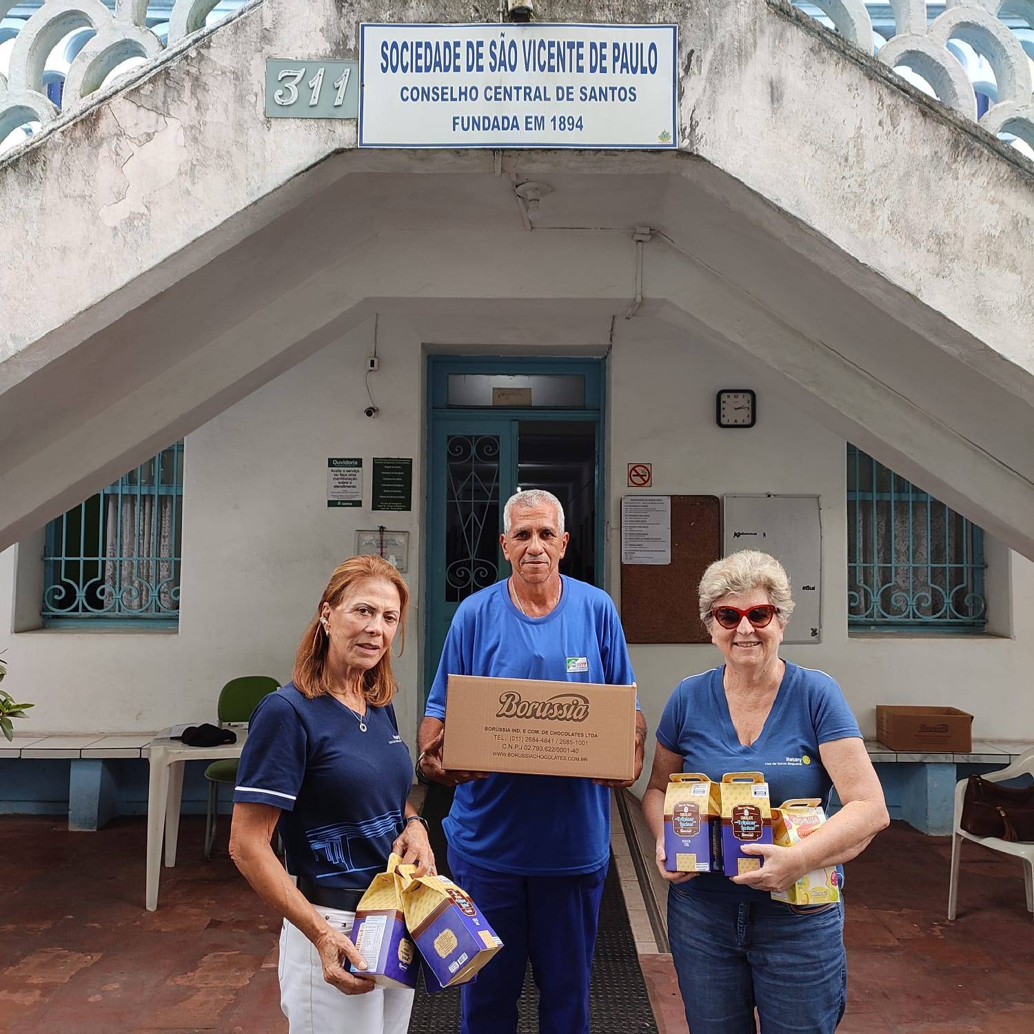 DOAÇÃO DE OVOS DE PÁSCOA PARA A SOCIEDADE SÃO VICENTE DE PAULO DOAÇÃO DE OVOS DE PÁSCOA PARA A SOCIEDADE SÃO VICENTE DE PAULO