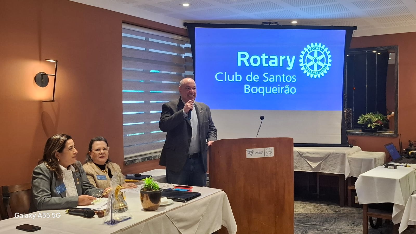 ACONTECEU NO ROTARY BOQUEIRÃO ACONTECEU NO ROTARY BOQUEIRÃO