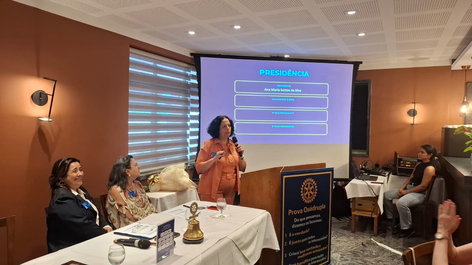 ACONTECEU NO ROTARY BOQUEIRÃO