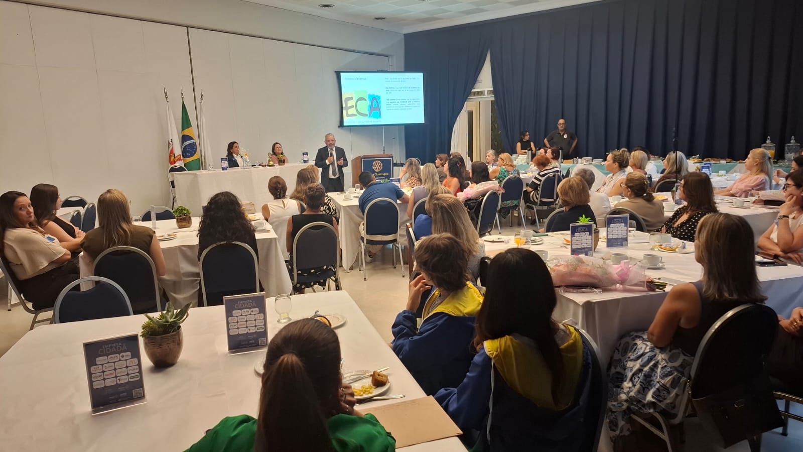 ACONTECEU NO ROTARY BOQUEIRÃO